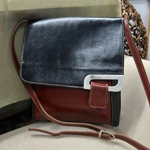 🖤Vera Pelle Leather Bag